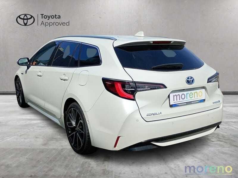Toyota Corolla TS 2.0 Hybrid CVT Style