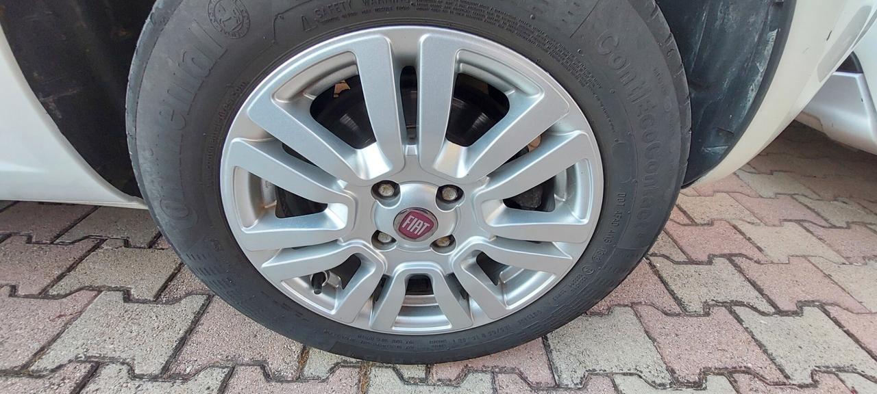 PUNTO 1,4 FIRE NATURAL POWER METANO DI SERIE FIAT LEGA CRUISE SENSORI IMPECCABILE