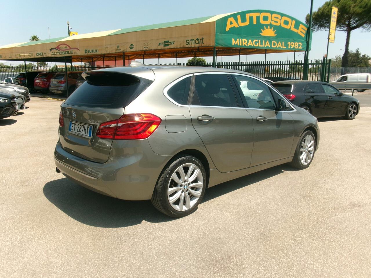 BMW 218 D 2.0 150CV ACTIVE TOURER LUXURY AUTOMATICA/NAVI/PDC 127000 KM