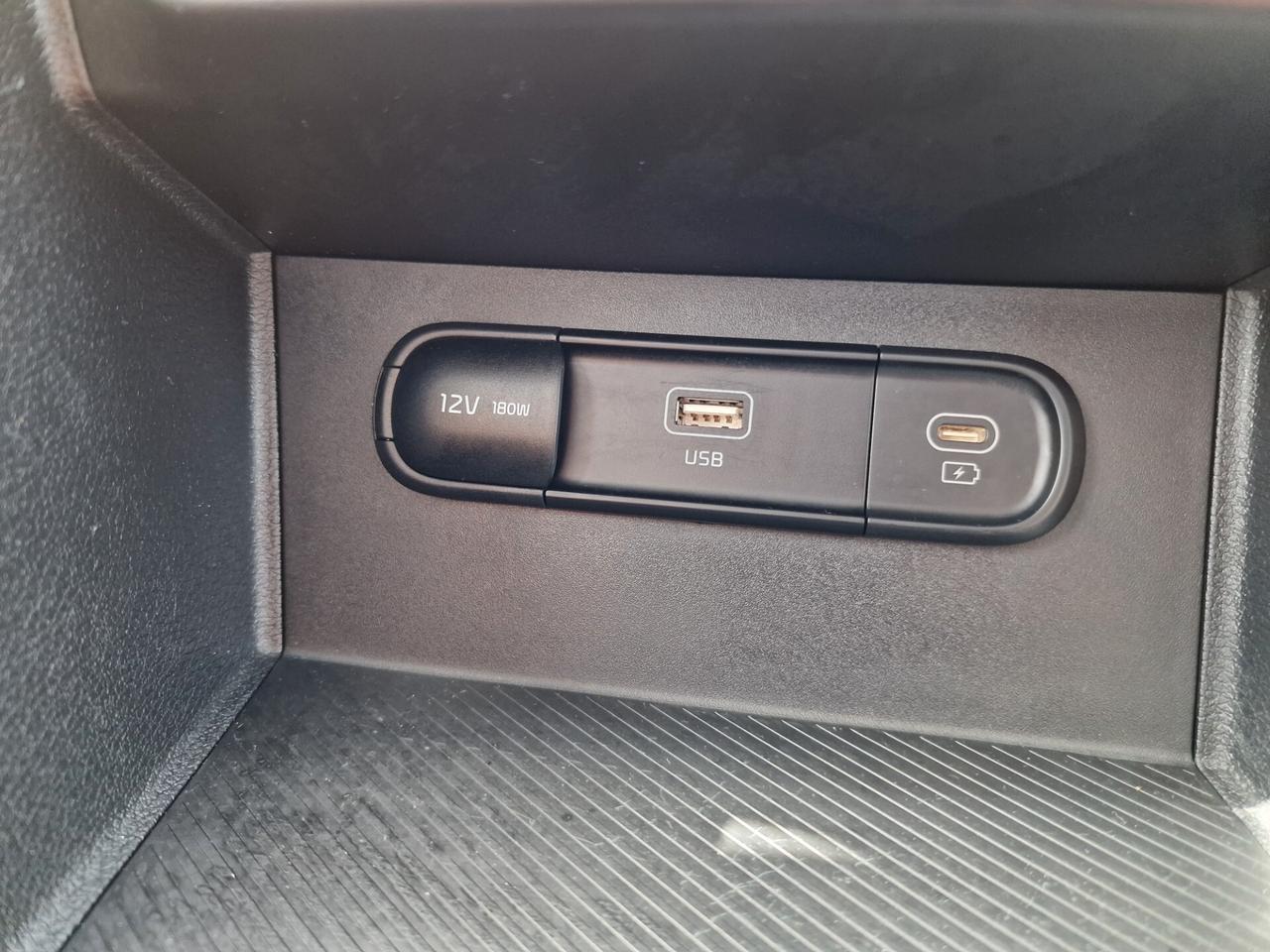 Kia Sportage 1.6 CRDi MHEV Business