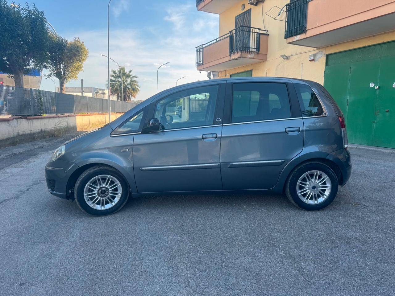 Lancia MUSA 1.4 8V Ecochic (GPL) Diva