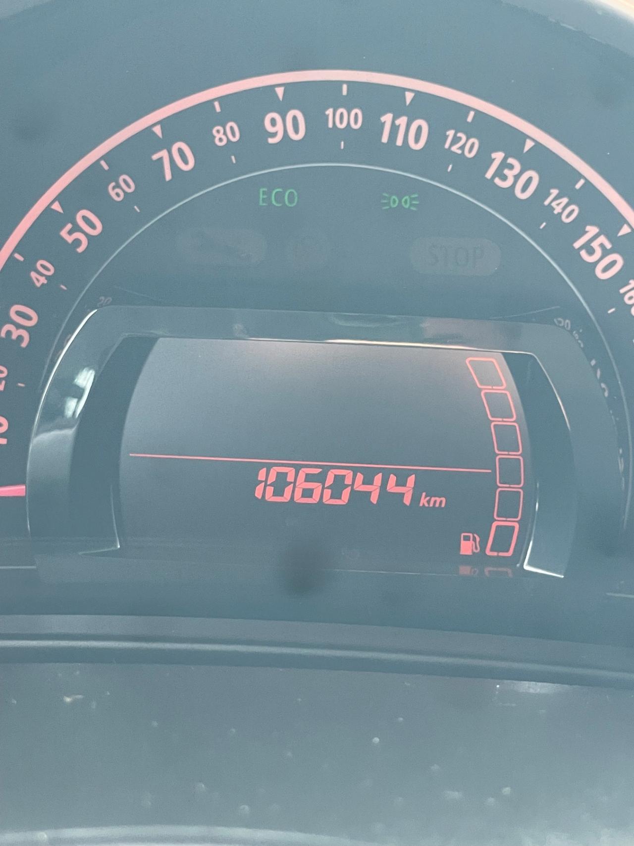 Renault Twingo SCe EDC La Parisienne