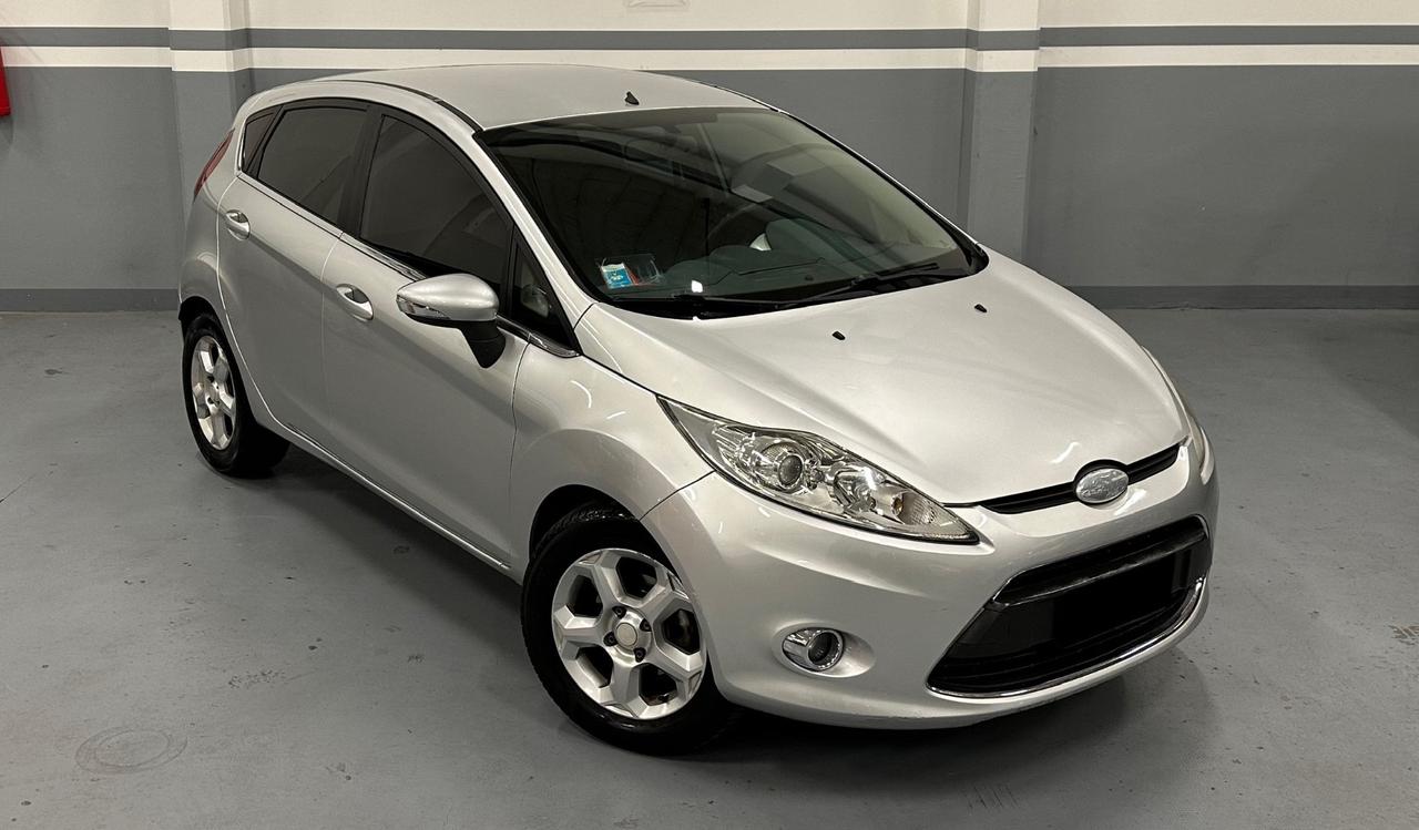 Ford Fiesta 1.4 TDCi 5p. Titanium