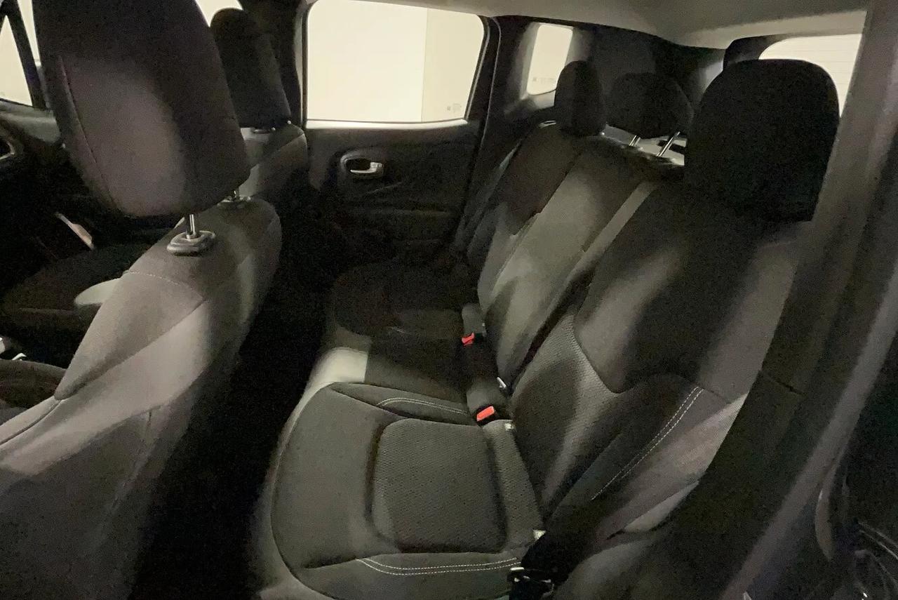 Jeep Renegade 1.5 Turbo T4 MHEV Summit