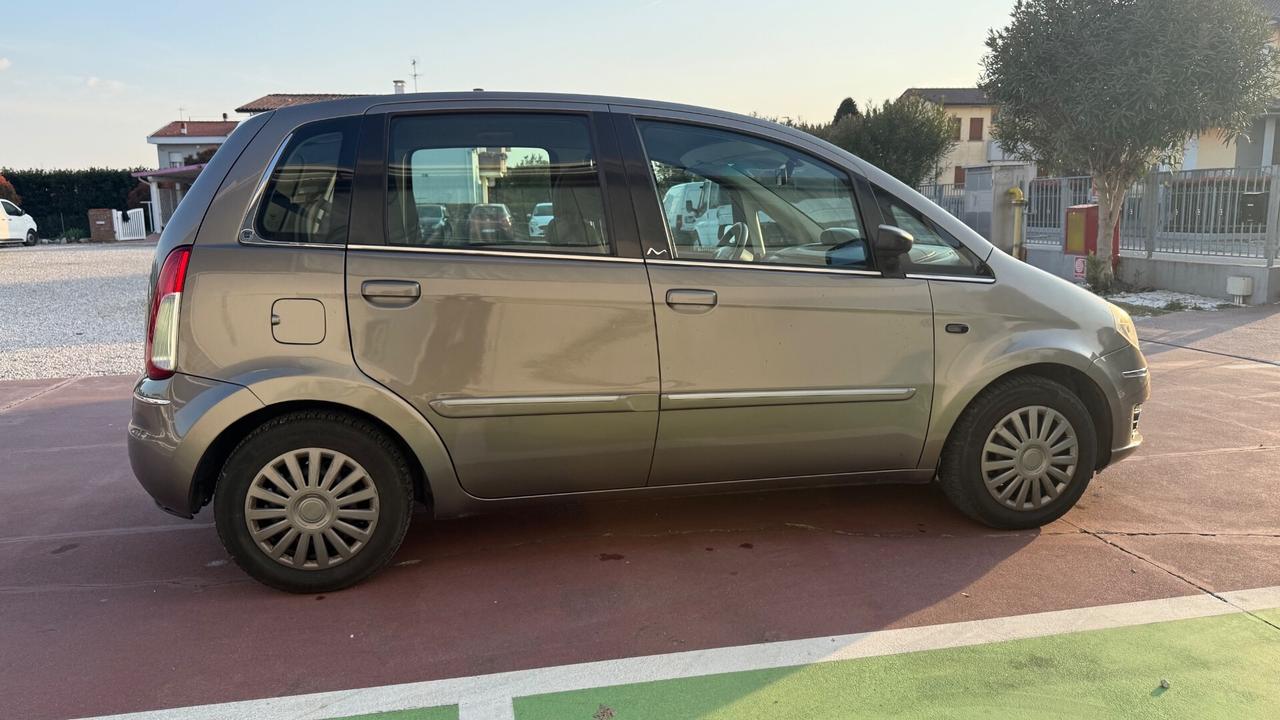 Lancia MUSA 1.4 16V Oro Plus + GPL