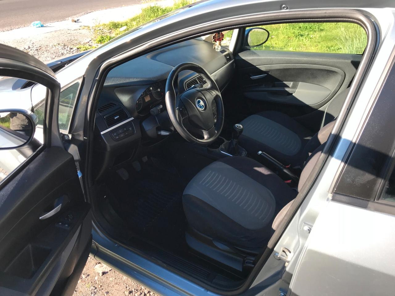 Fiat Grande Punto 1.3mljt NEOPATENTATI CHIAMA