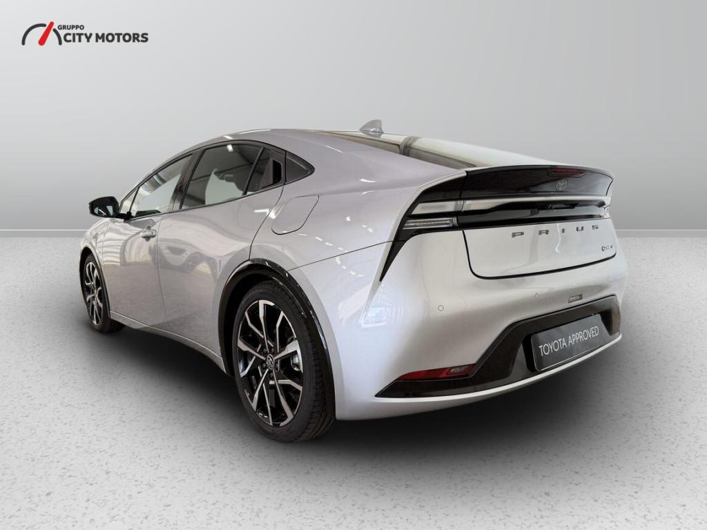 Toyota Prius 2.0 Plug-in Hybrid Lounge E-CVT