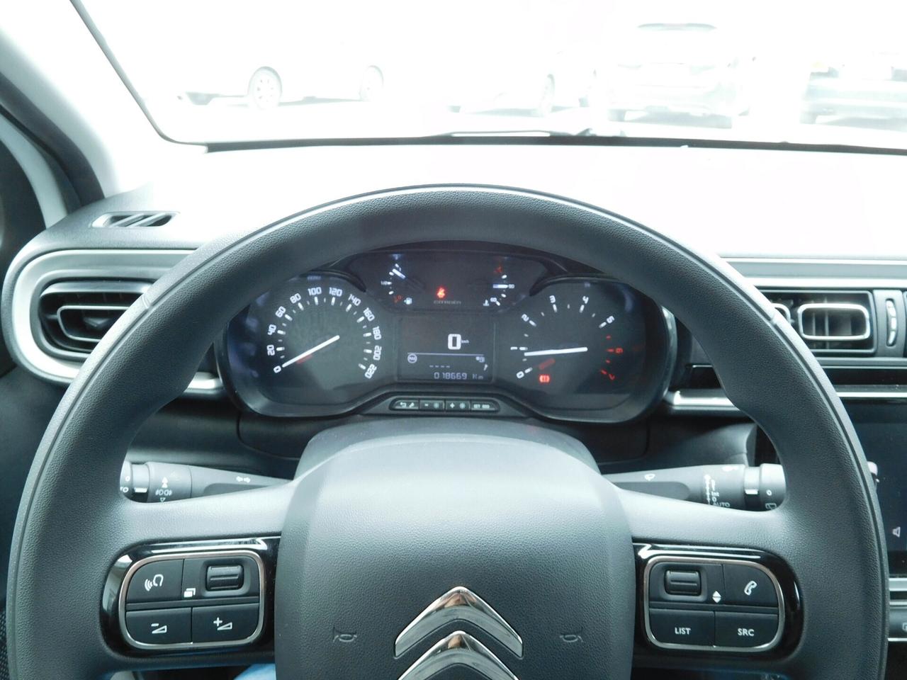 Citroen C3 PureTech 83 S&S Shine