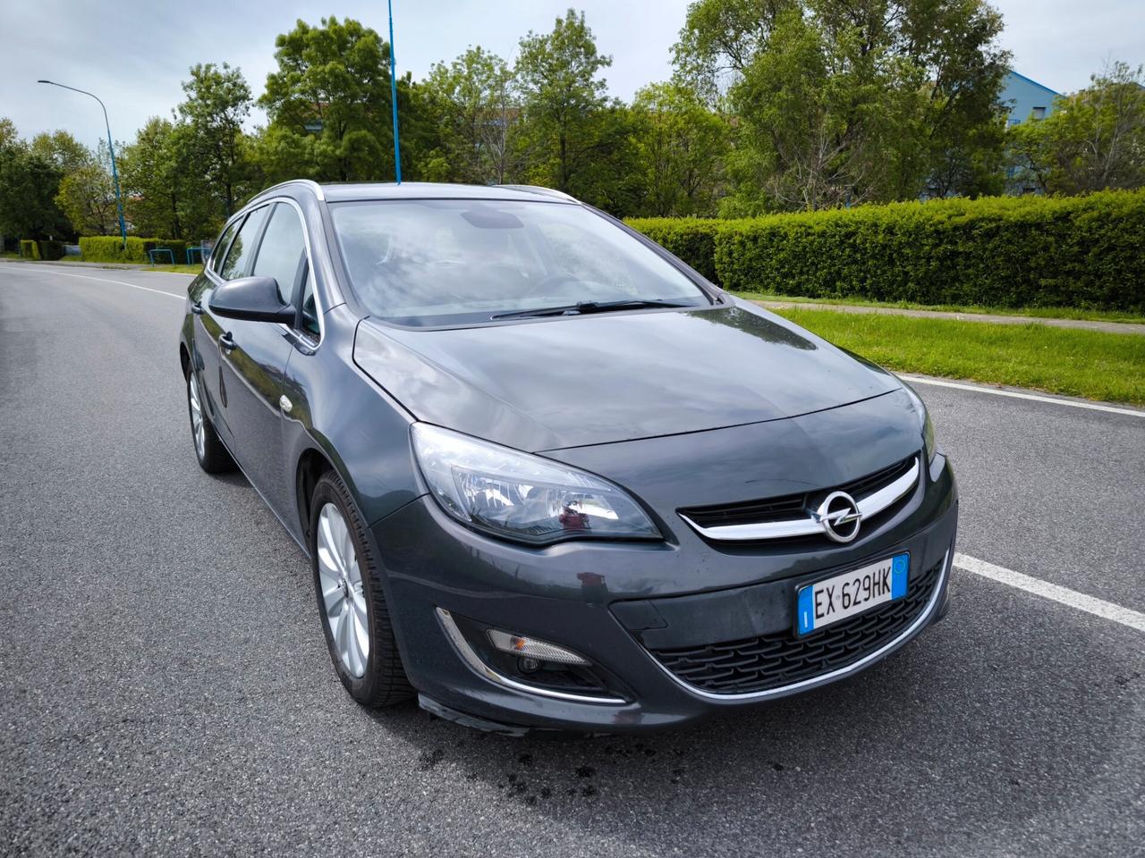 OPEL ASTRA SW 1,4 G.P.L. VALIDO FINO AL 2034