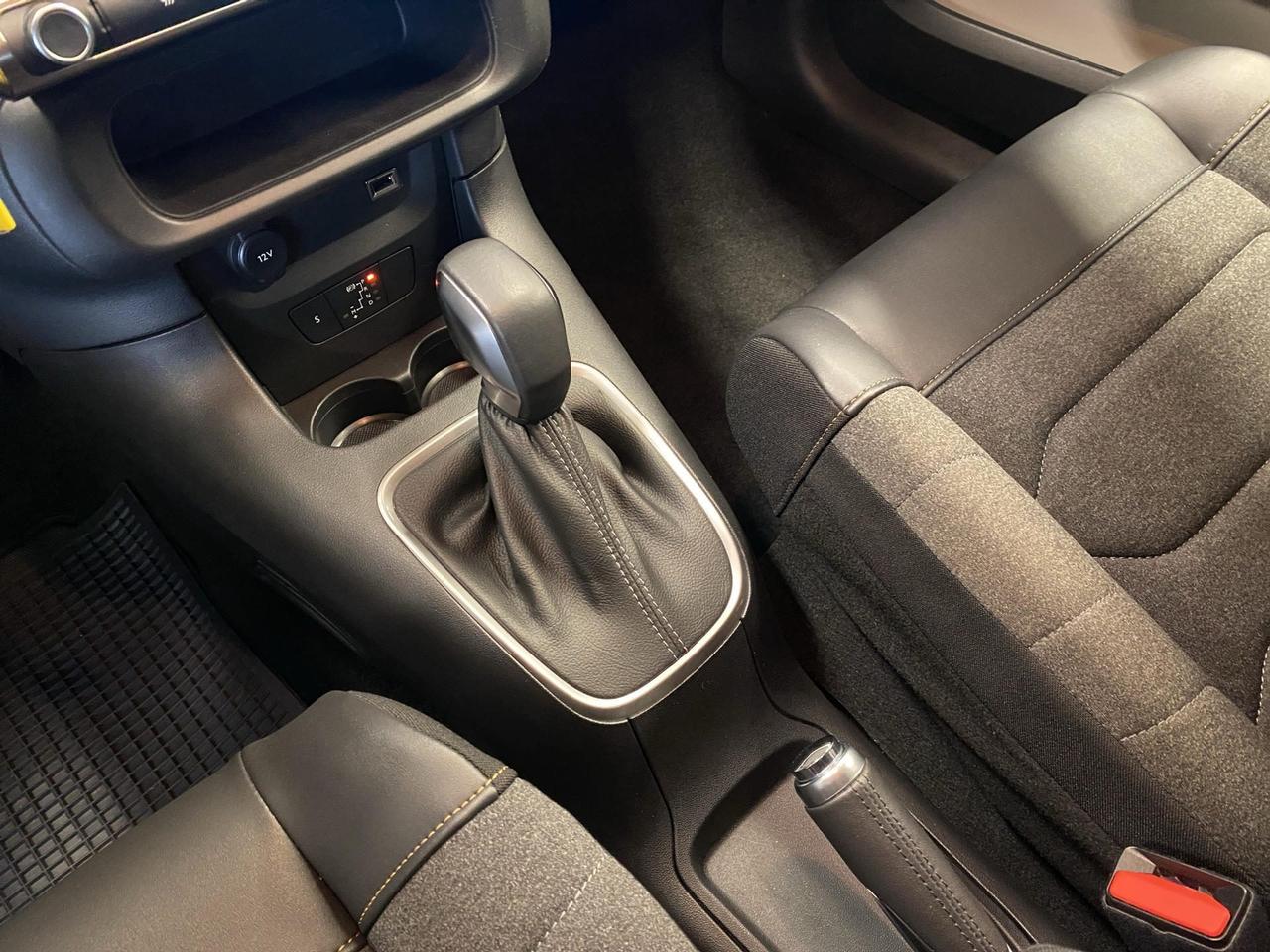 Citroen C3 1.2 puretech Shine Pack s&s 110cv eat6