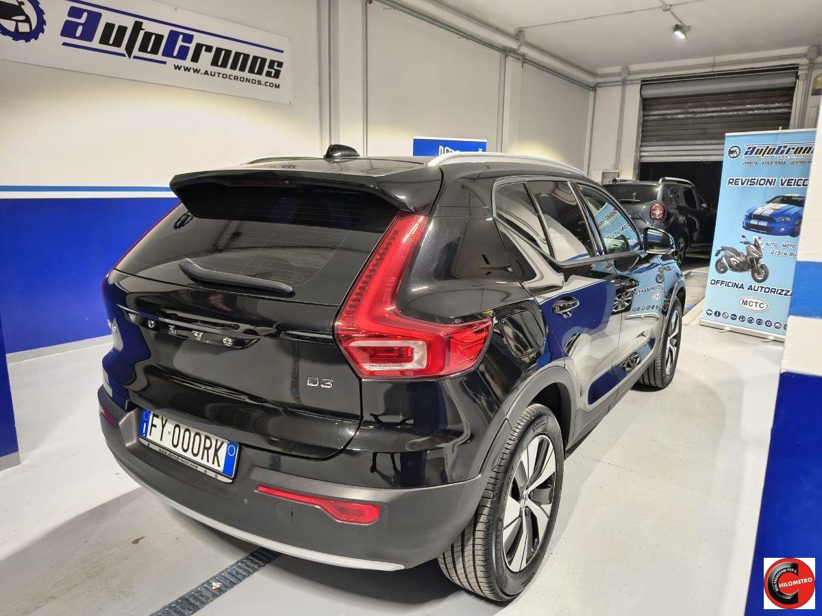 VOLVO - XC40 - D3 AWD Momentum