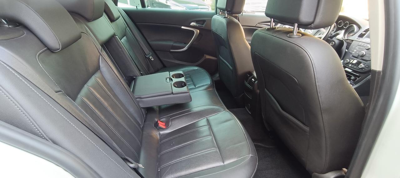 Insignia 2.0 CDTI 4X4 AWD Sports Tourer Cosmo SOLO 150MILA KM!!!!