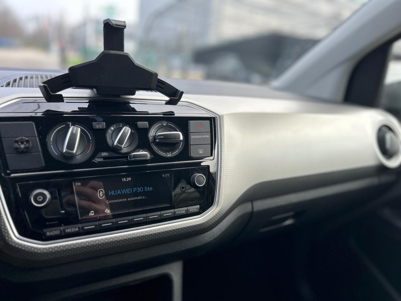 Volkswagen up! 5 Porte up! 5p 1.0 High up! 75cv