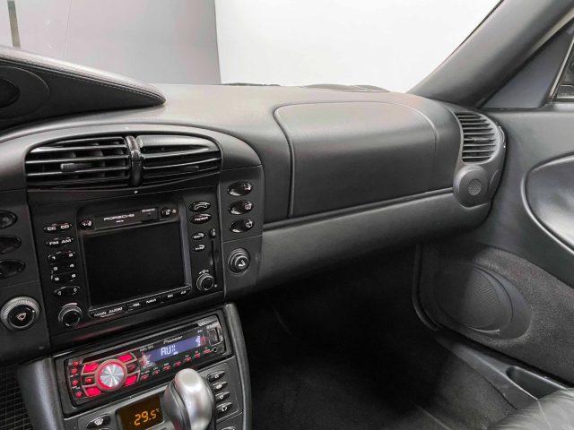 PORSCHE 911 996 COUPE TIPTRONIC 3.4 CARRERA 4