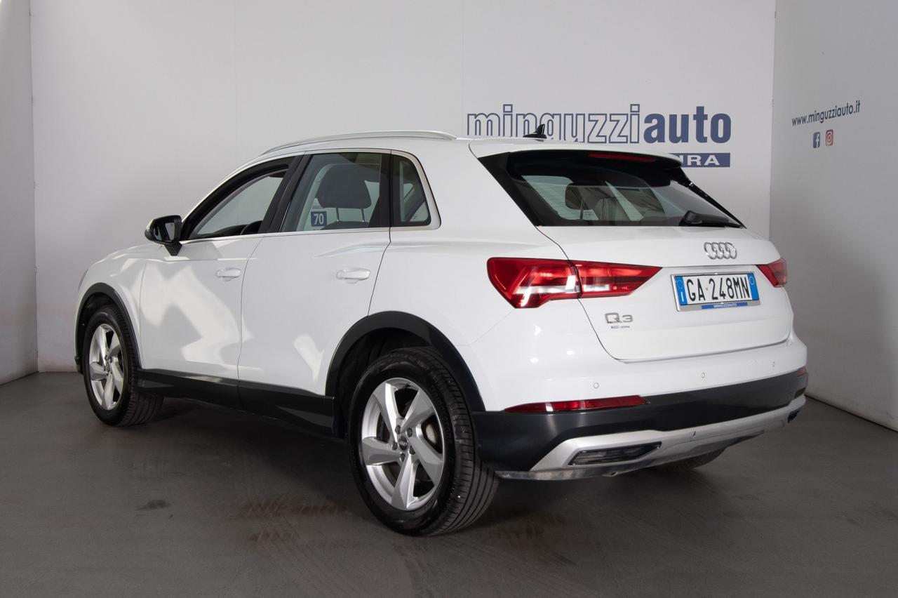 Audi Q3 2.0 Tdi S-tronic 150 Cv Business