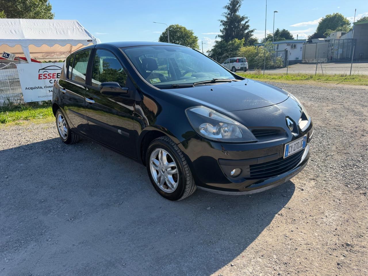 Renault Clio 1.2 16V 5 porte Dynamique