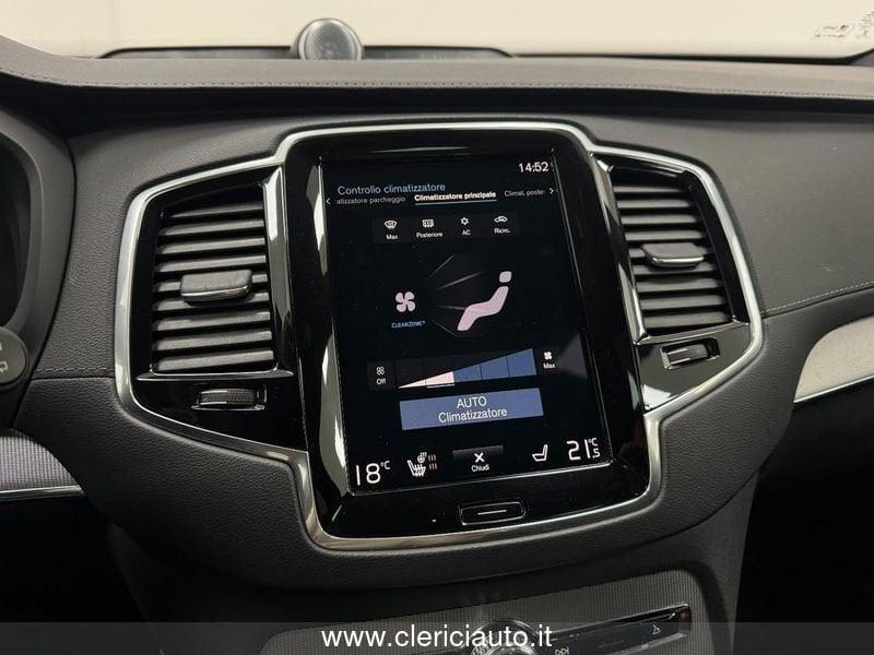 Volvo XC90 B5 (d) AWD automatico 7 posti Ultimate Dark