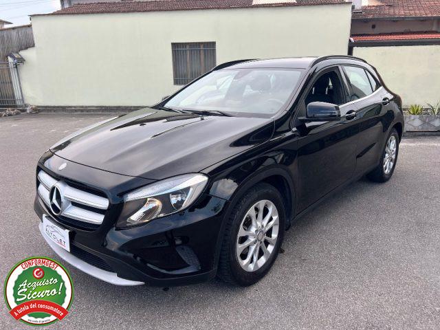 MERCEDES-BENZ GLA 180 d Premium - PER NEOPATENTATO -