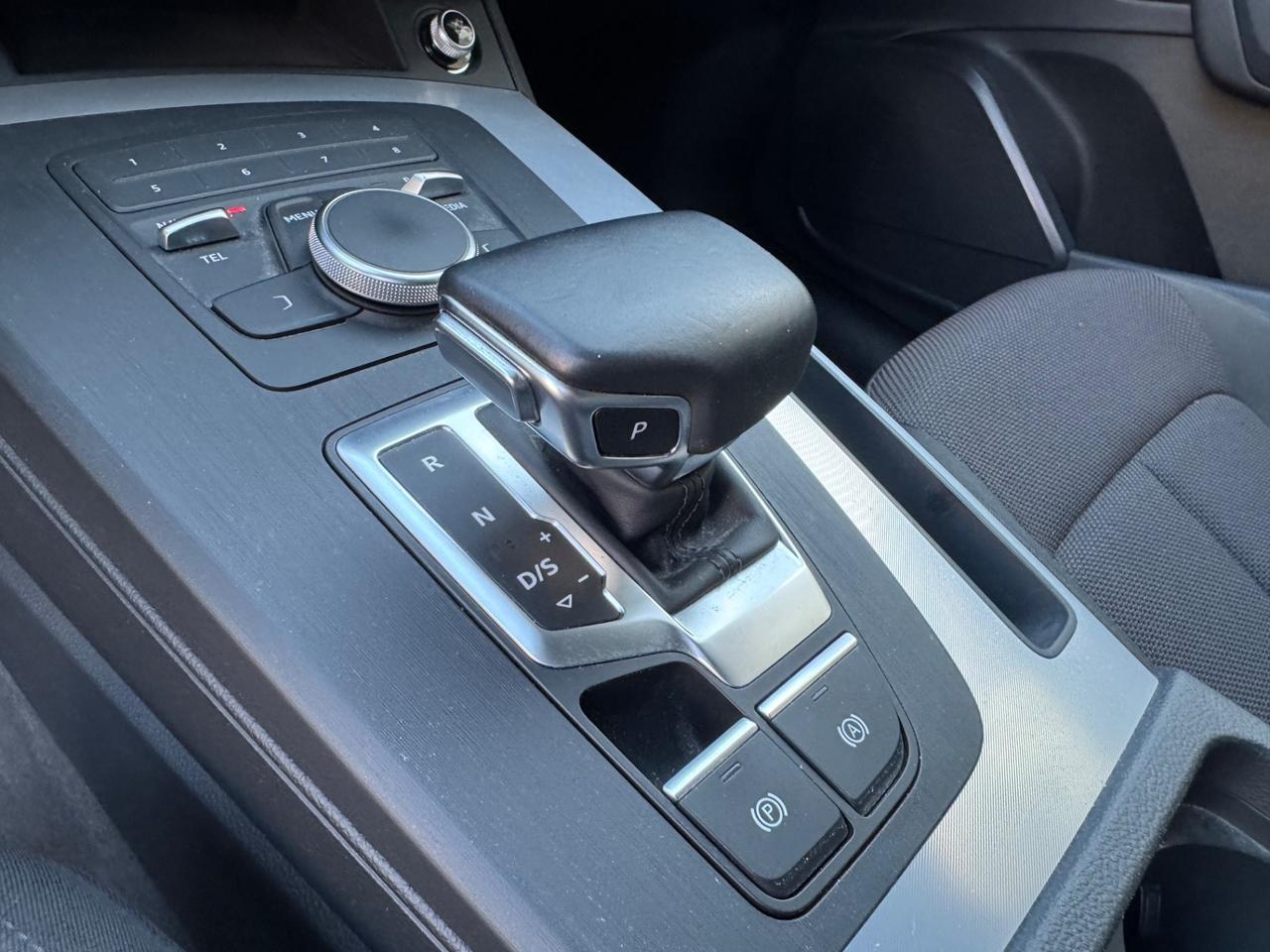 Audi Q5 2.0 TDI QUATTRO-SOLO 63.000 KM- 2020