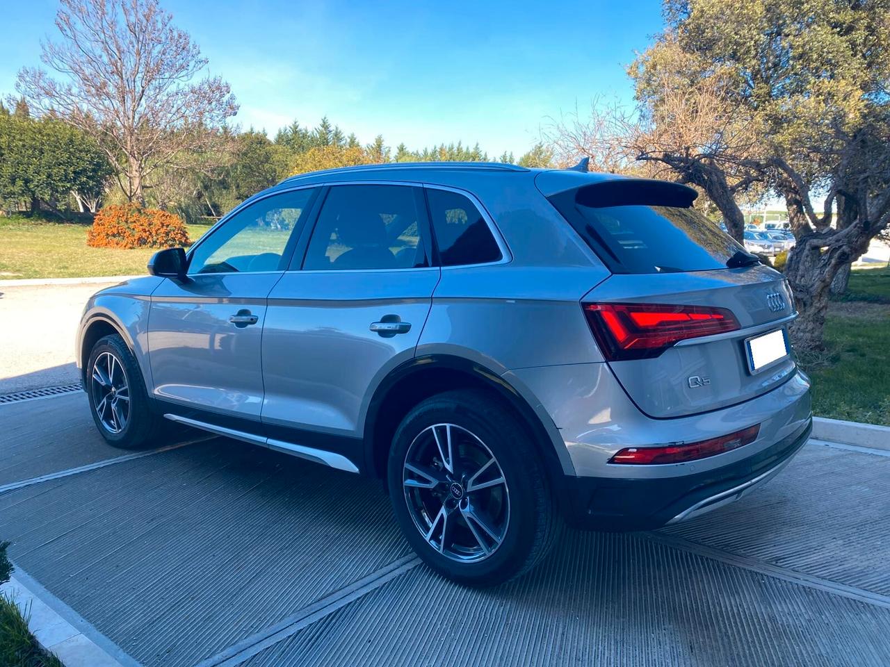 Audi Q5 40 TDI 204 CV quattro S tronic Business Advanced