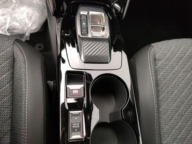 PEUGEOT 2008 Hybrid 145 e-DCS6 Allure