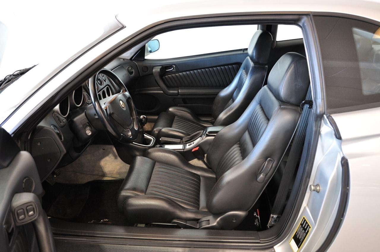 Alfa Romeo GTV 3.0i V6 24V cat L