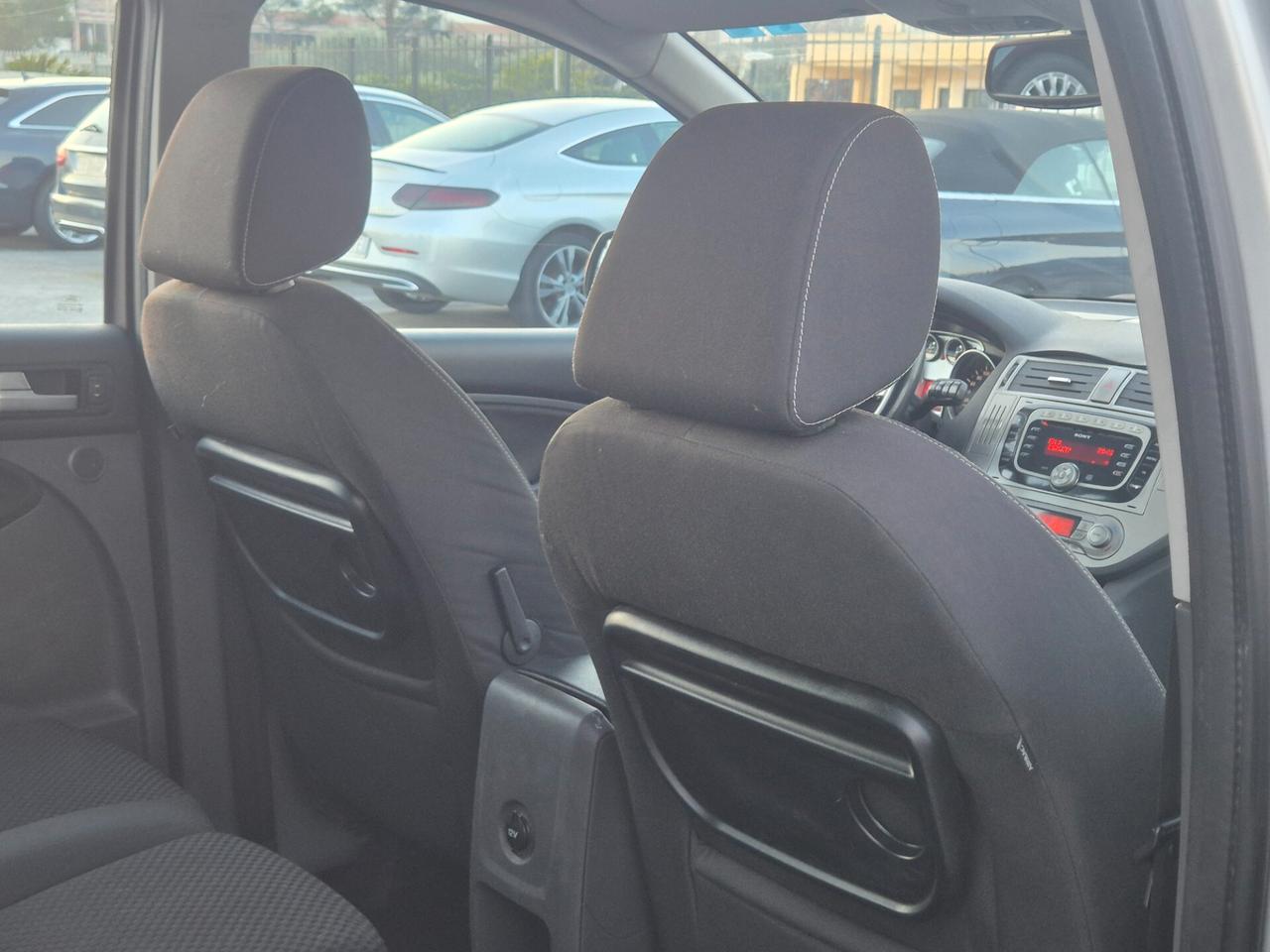 Ford C-Max 1.6 TDCi 90 CV