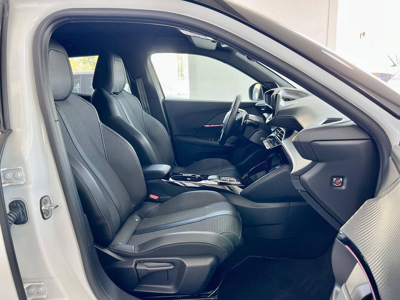 PEUGEOT 2008 1.5 BLUEHDI 130 CV GT PACK - 2023