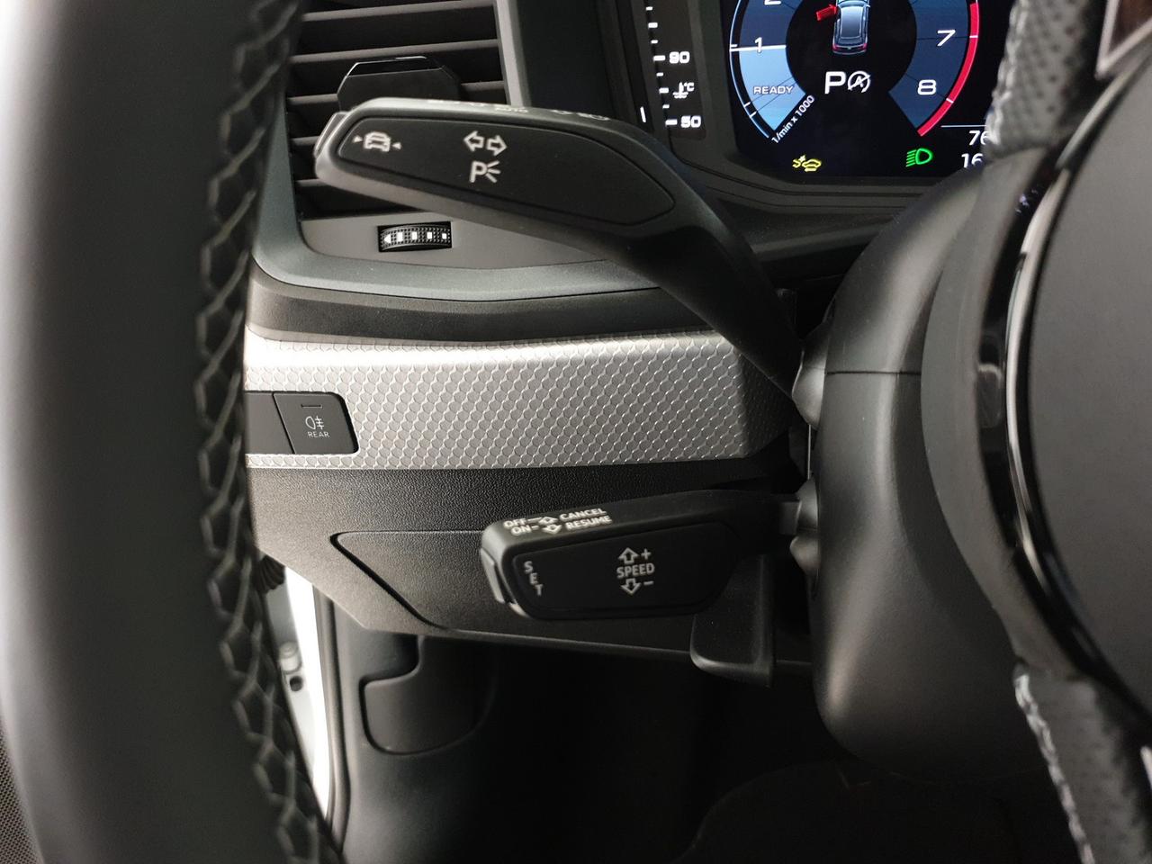 Sportback 35TFSI 150CV S tronic Identity Black