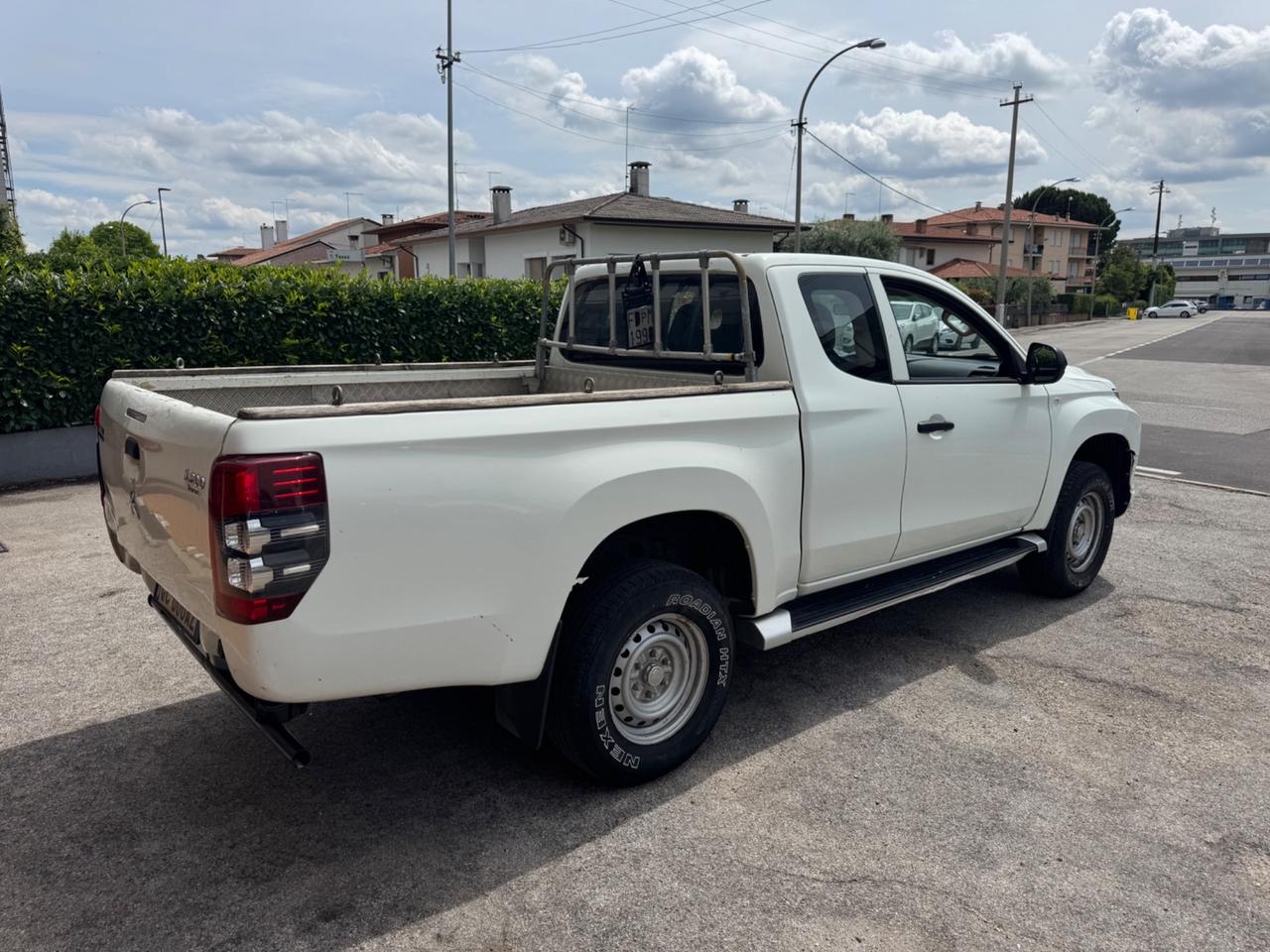 Mitsubishi L200 2.4 DI-D/154CV Double Cab Invite
