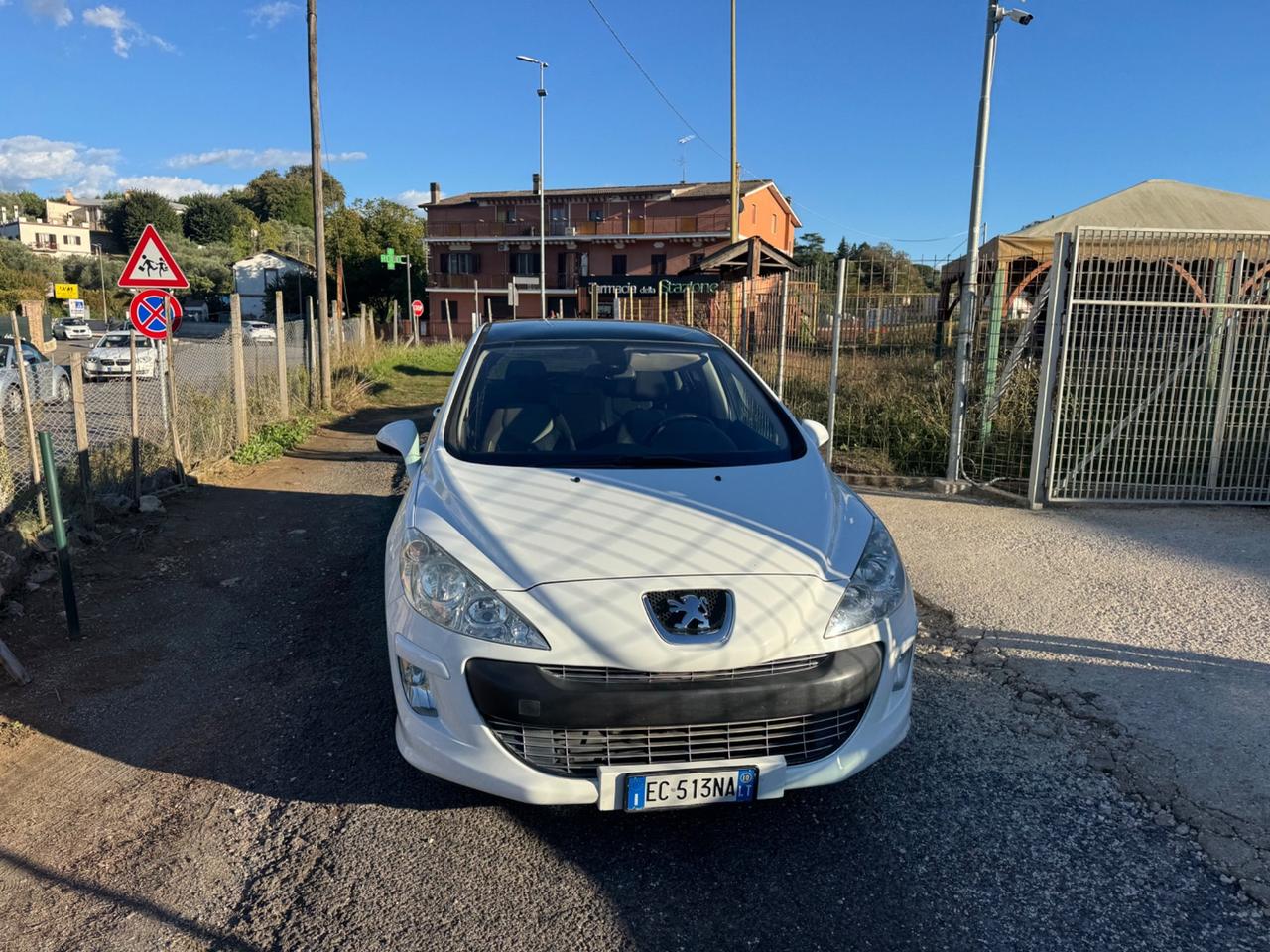 Peugeot 308 1.6 HDi 110CV Ciel Féline NEOPATENTATI