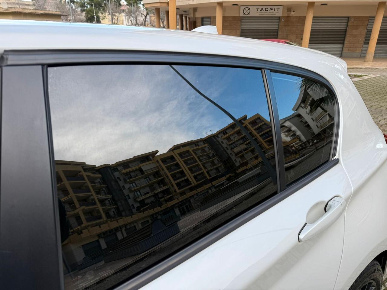 Bmw 116 116d 5p. Efficient Dynamics MSport