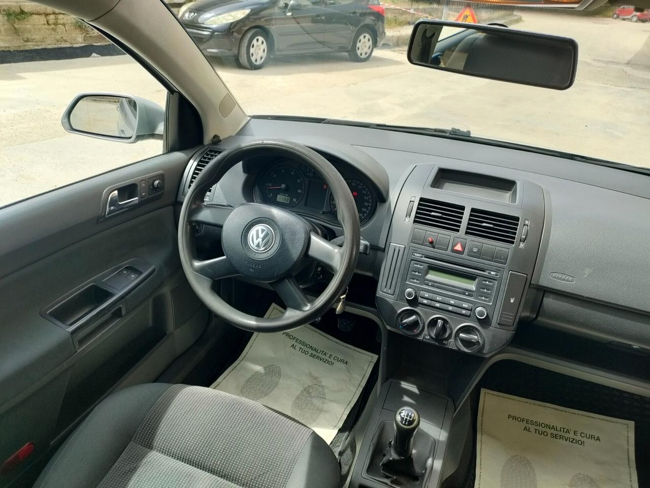 Volkswagen Polo 1.4/75CV 16V 5p. Comfortline