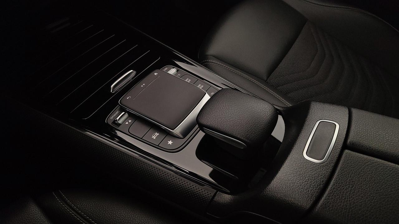 Mercedes-Benz GLA 200 d Sport auto