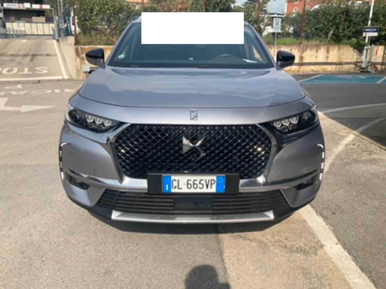 DS 7 CROSSBACK 1.5 BLUEHDI 130CV AUT. GRAND CHIC ( FARI LED - COCKPIT - CRUISE - PELLE - NAVI - MIRROR - PDC - TELECAMERA POST. - CERCHI 20 )