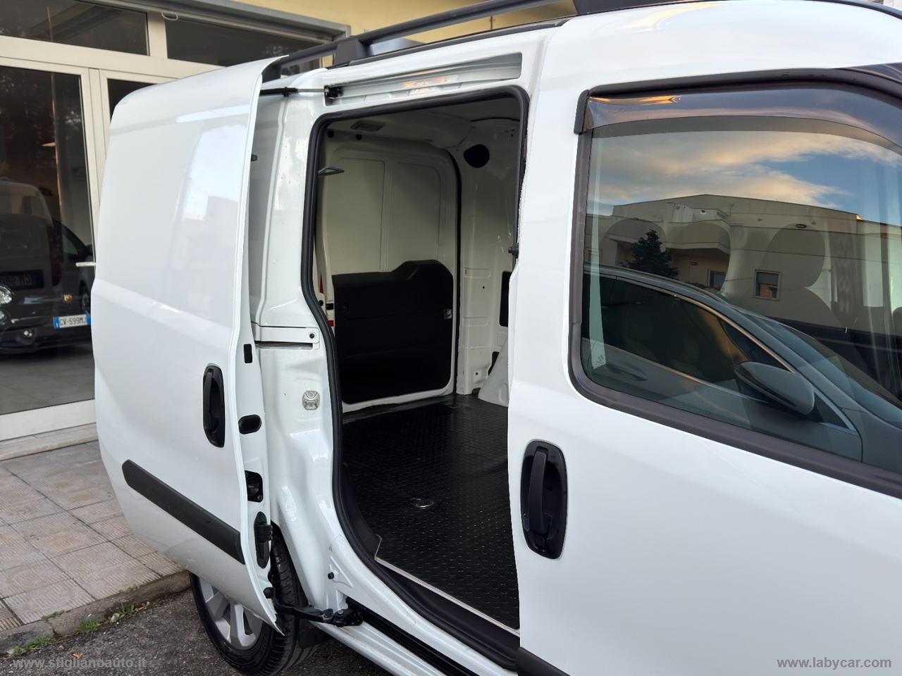 Doblò 1.6 MJT 105CV CH1 Cargo Lounge