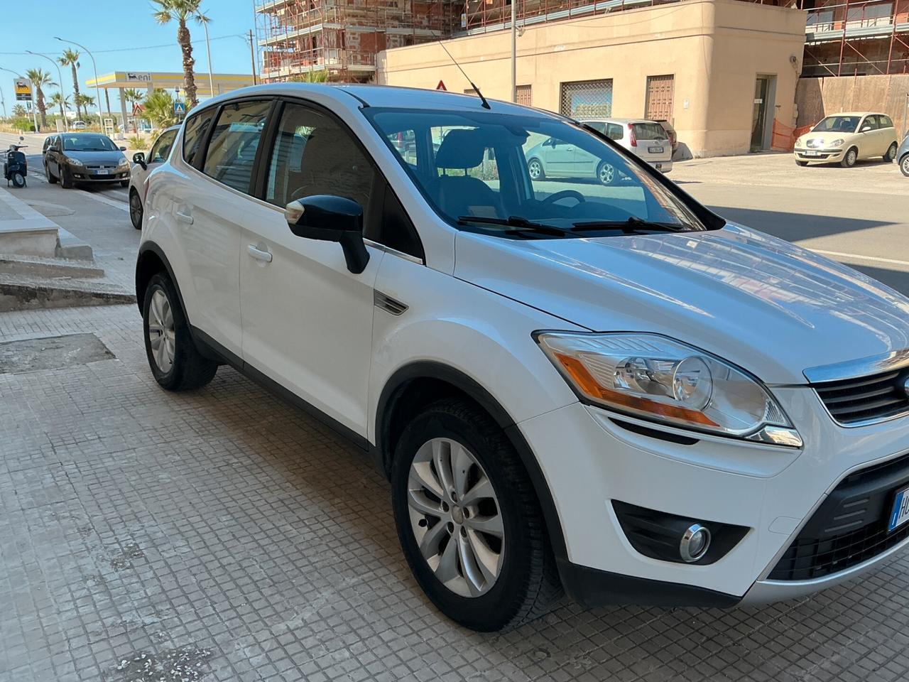 Ford Kuga 2.0 TDCi 136 CV 4WD Titanium DPF