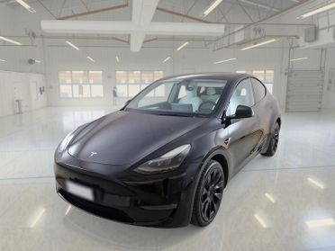 TESLA MODEL Y 75 kWh Dual Motor Long Range 4WD aut.