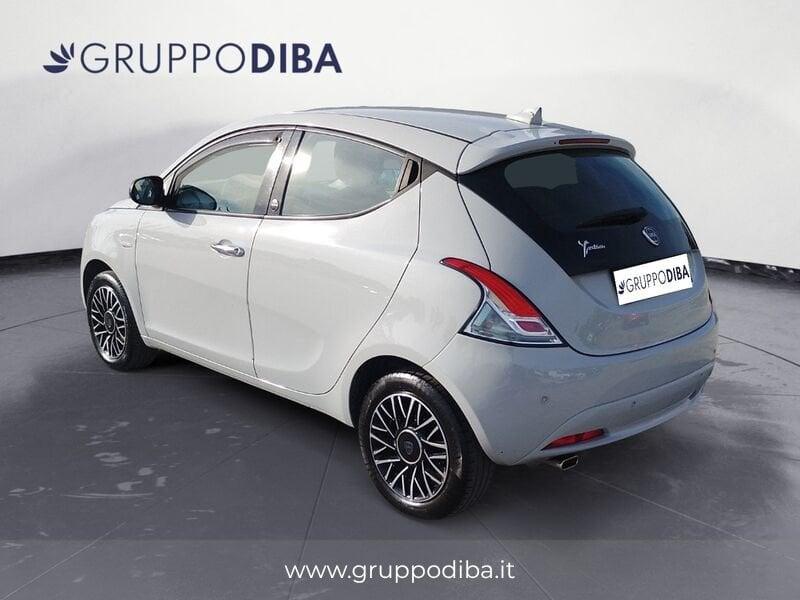 Lancia Ypsilon III 2015 Benzina 1.2 Gold ecochic Gpl 69cv my19