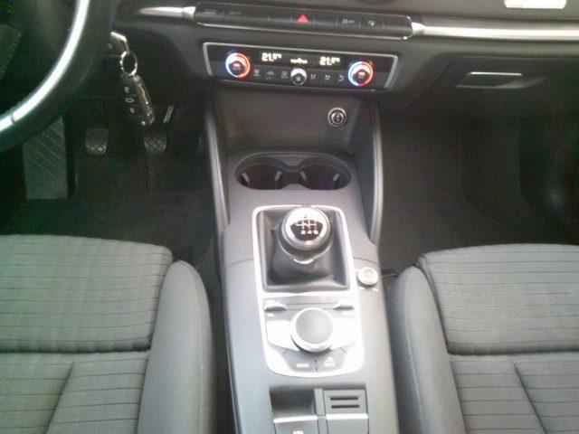 AUDI A3 SPB 1.6 TDI 116 CV Sport
