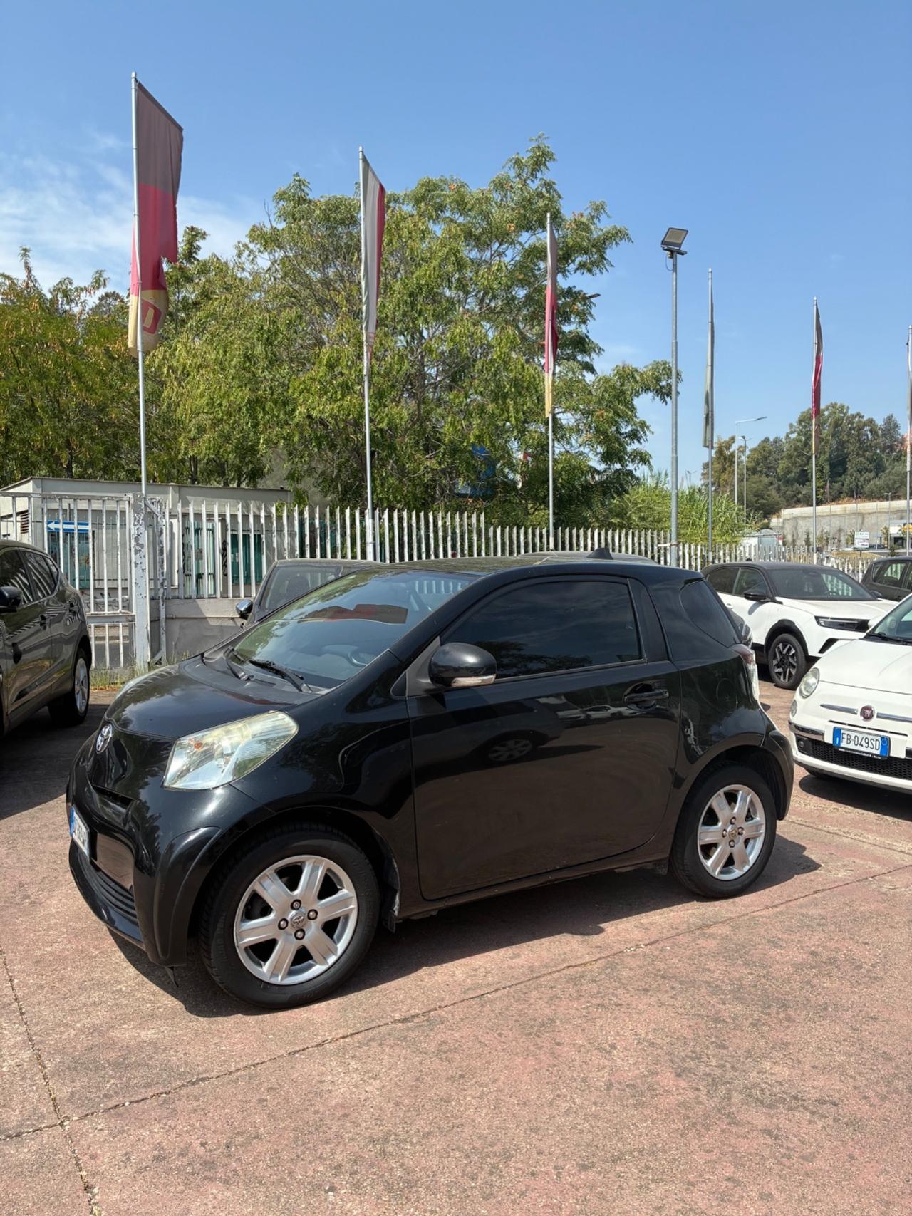 Toyota iQ 1.0