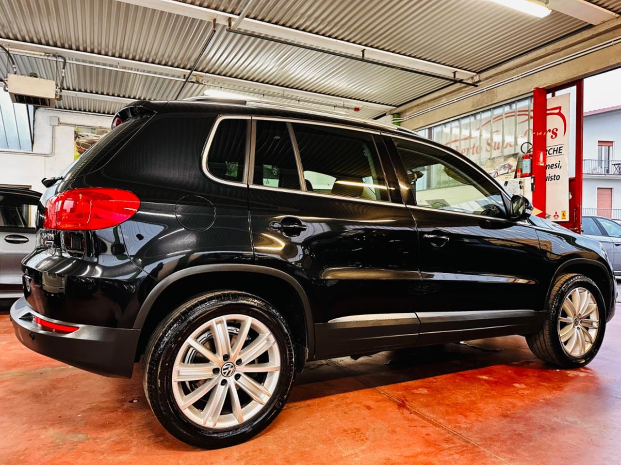 Volkswagen Tiguan 2.0 TDI 150CV 4X4 DSG 7Marce R-Line