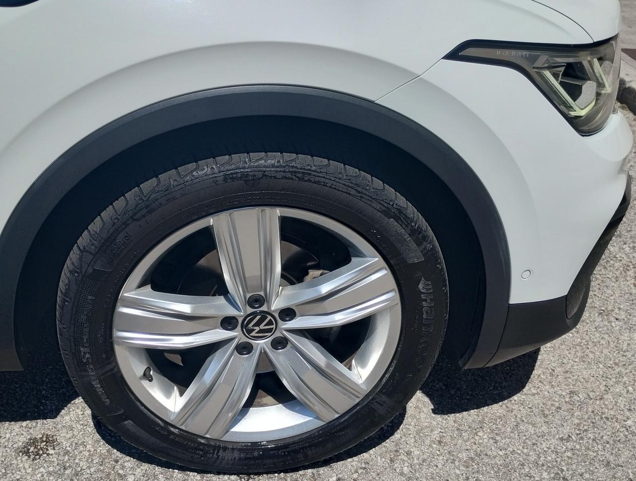 Volkswagen Tiguan 2.0 TDI 150 CV SCR DSG Elegance