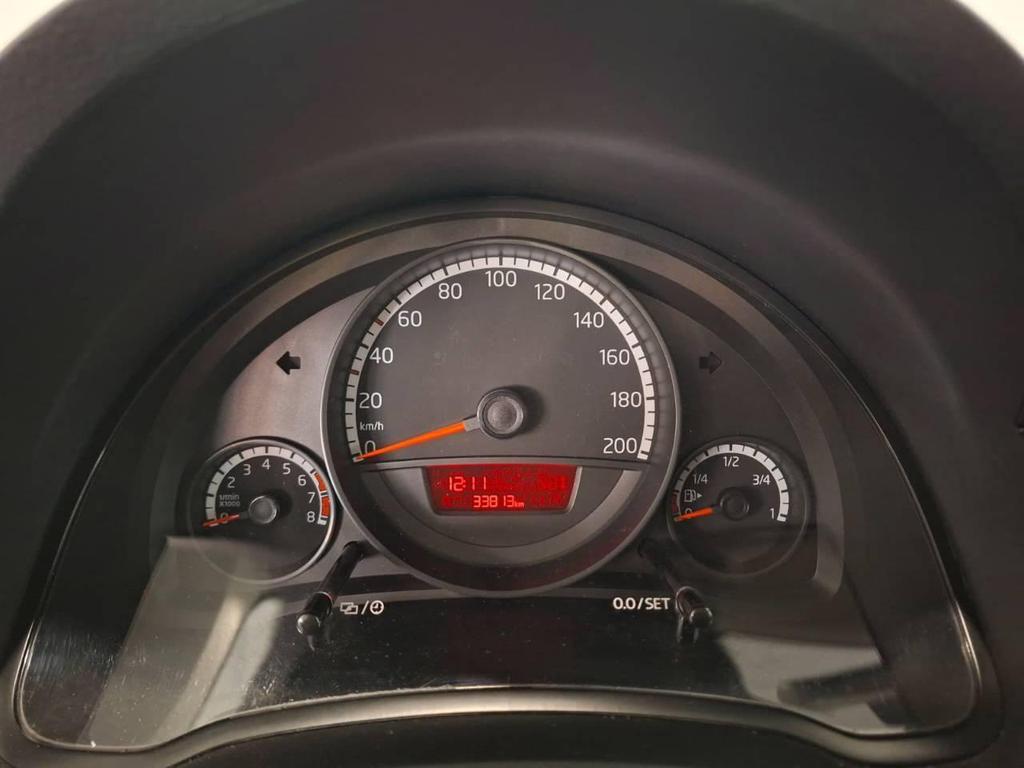 Volkswagen up! 1.0 Move !