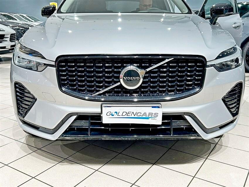 Volvo XC 60 XC60 B4 (d) automatico Plus Dark