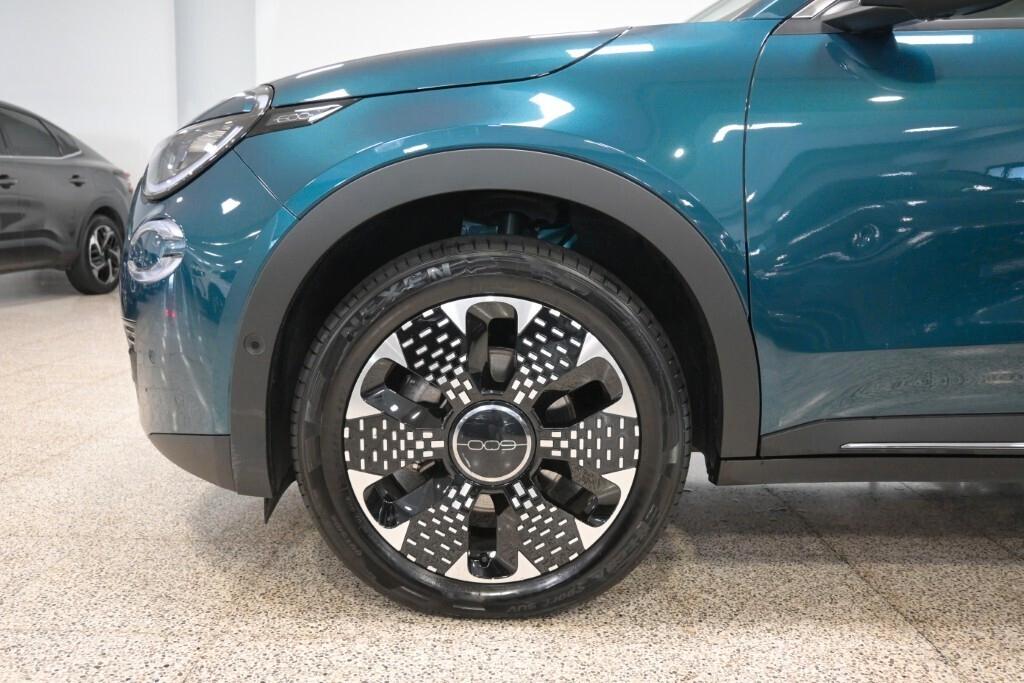 FIAT 600 HYBRID 136CV AUTOMATICA LA PRIMA – 23.000 KM – FULL OPTIONAL