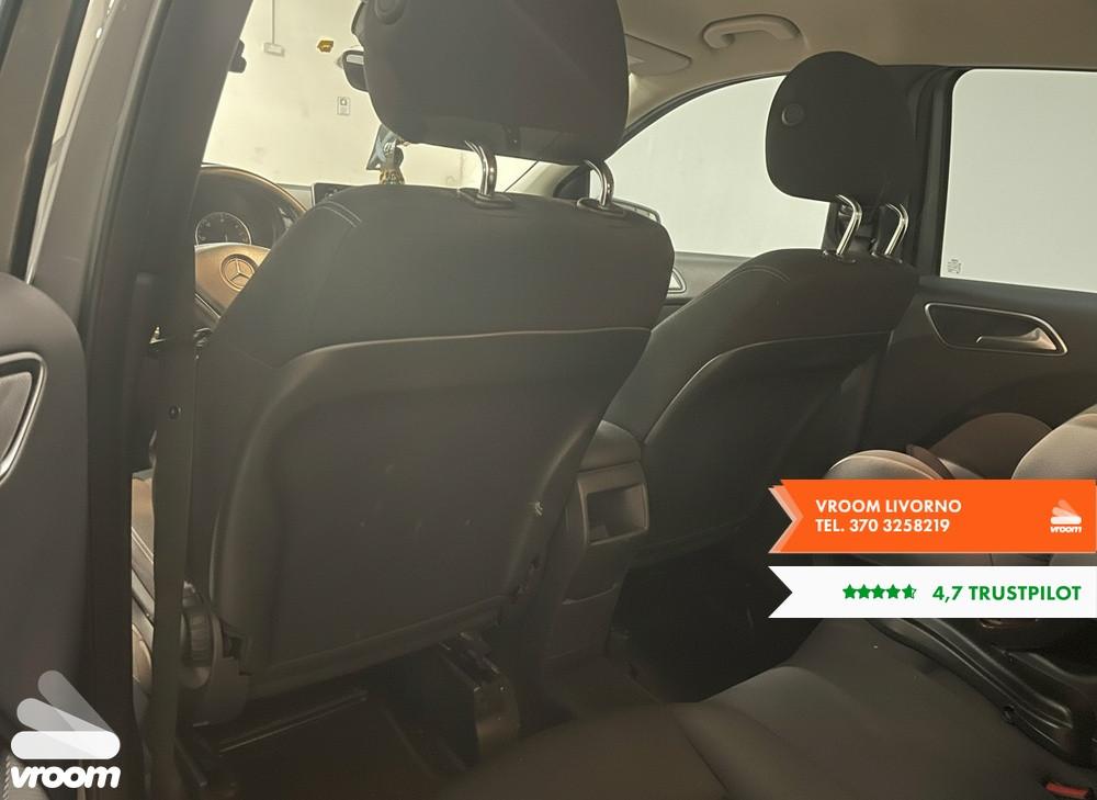 MERCEDES Classe B (T246/242) B 180 CDI BlueEFFI...