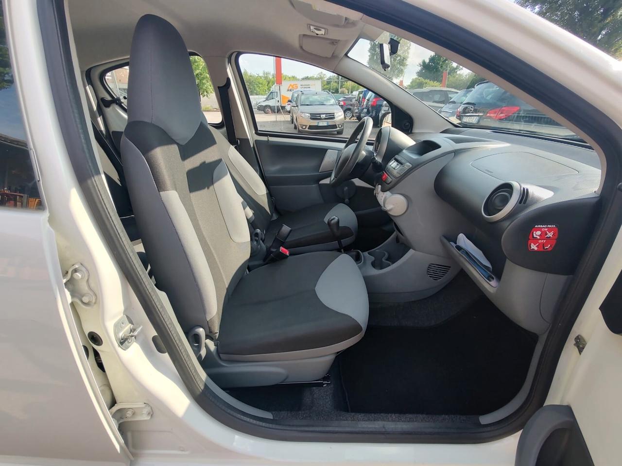 Peugeot 107 BENZINA, 5 PORTE, 1.0 12V ACCESS, 50 KW, 68CV, OK NEOPATENTATI, GARANZIA L.12 MESI