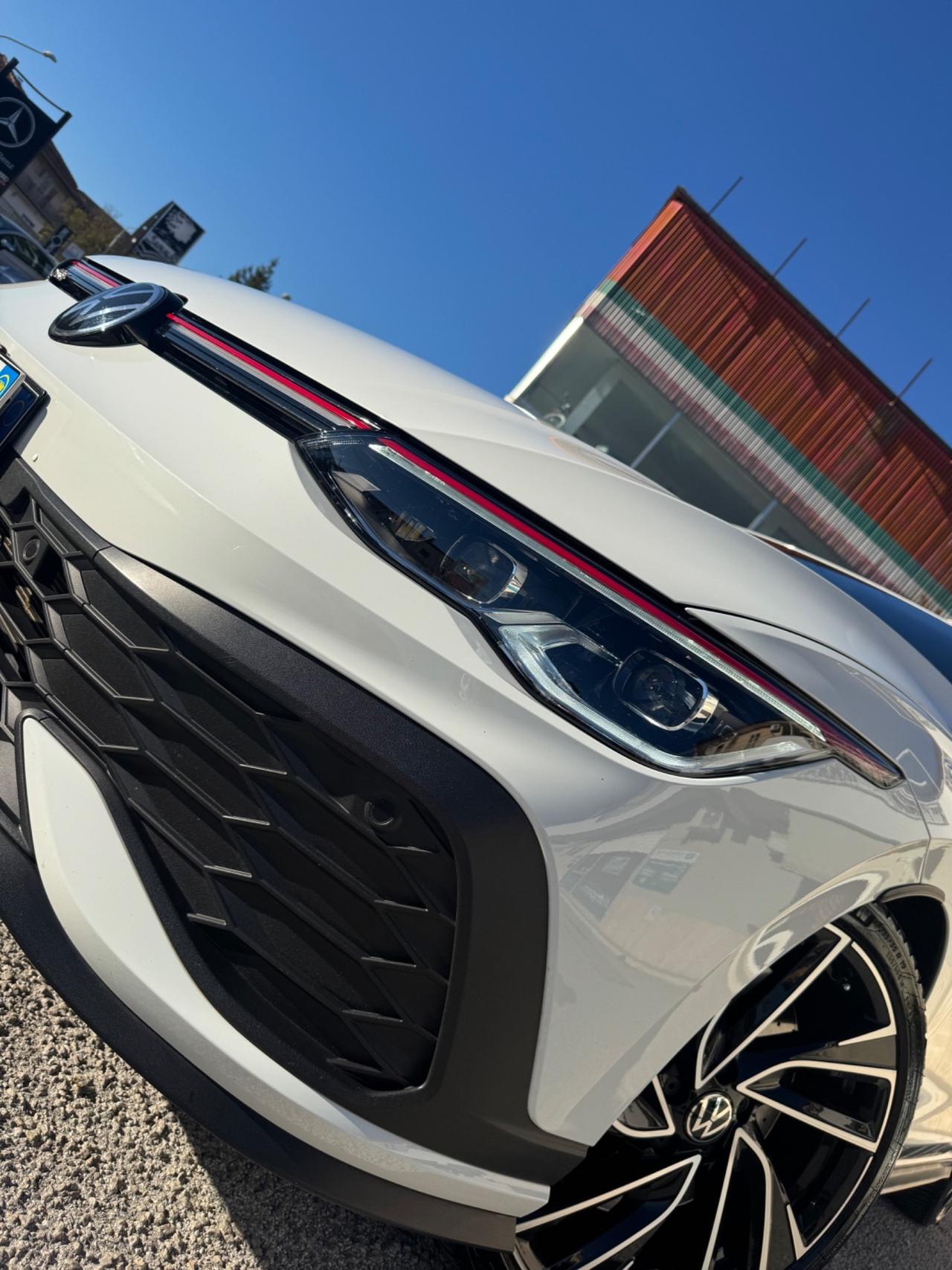 Volkswagen Golf 8 2.0 GTI club sport 45 Garanzia