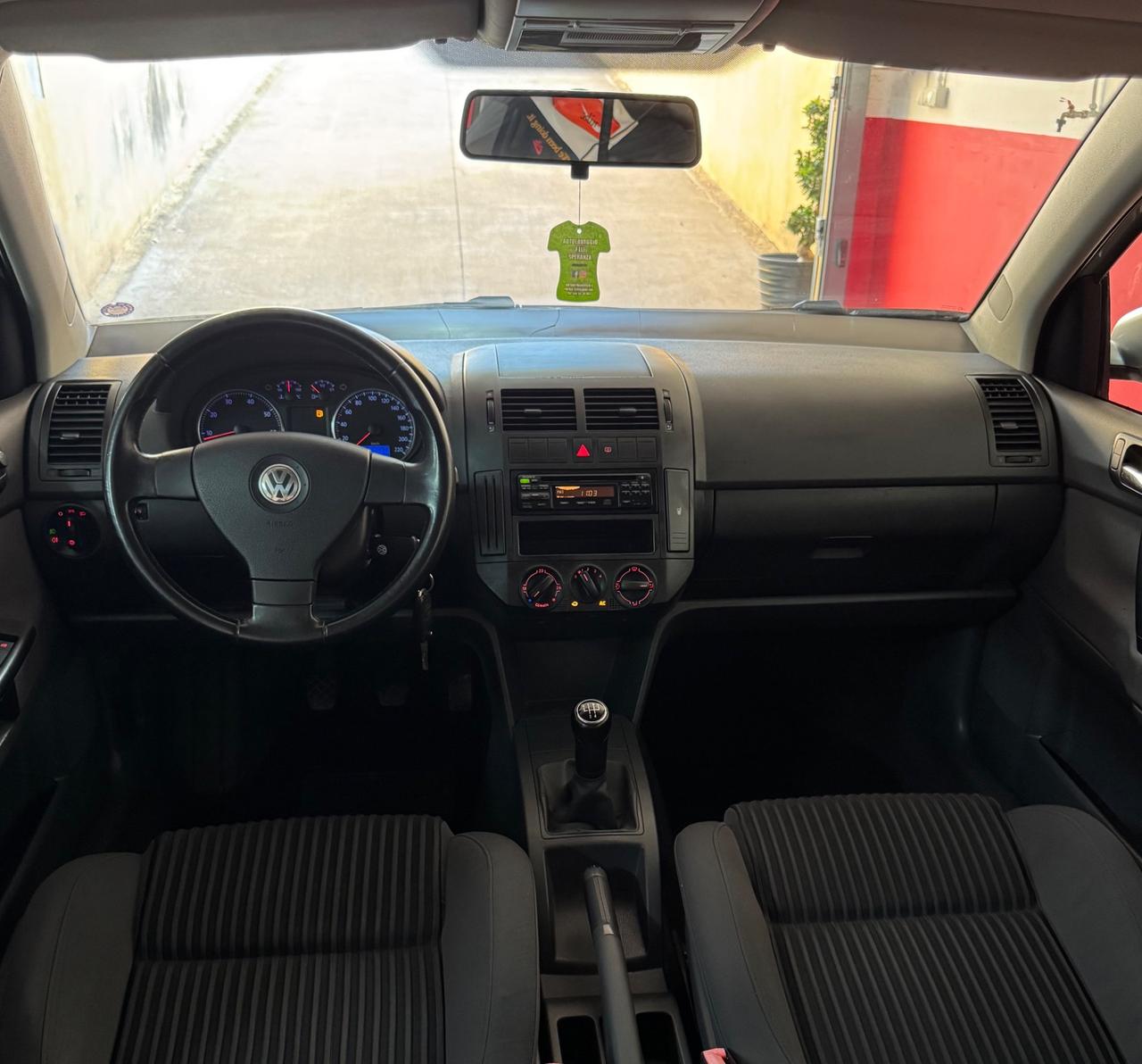 Volkswagen Polo 1.4/75CV 16V 5p. aut. Comfortline